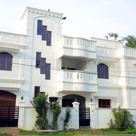 Mp Villa - Lovely Furnished Appartment ปอนดิเชอรี ภายนอก รูปภาพ