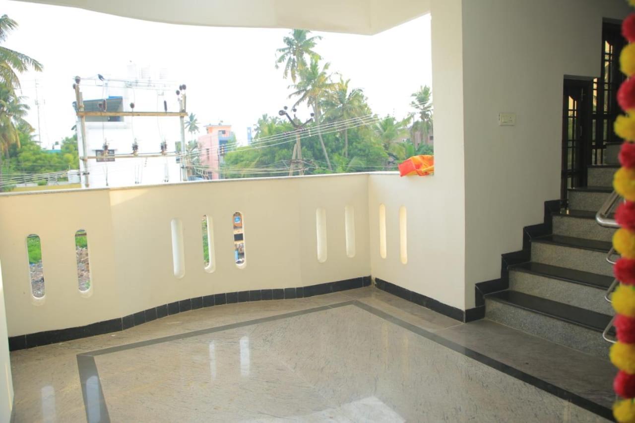 Mp Villa - Lovely Furnished Appartment ปอนดิเชอรี ภายนอก รูปภาพ